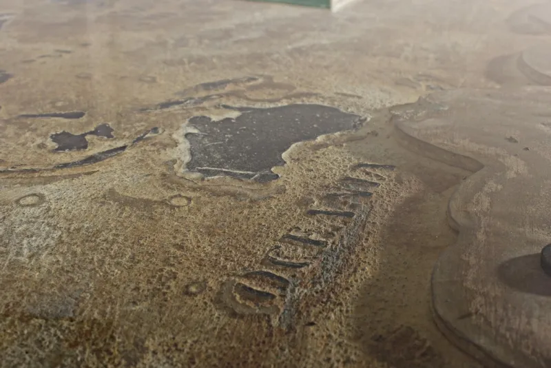 Outlet Bizzotto SCRIVANIA IN CEMENTO - ATLANTIDE